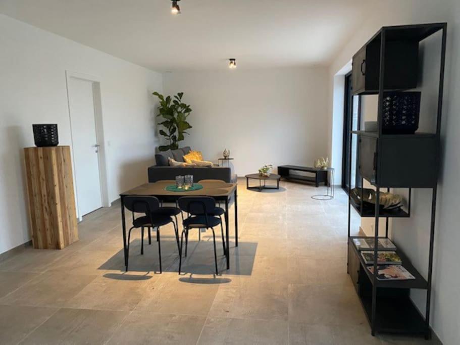 Ruim Gezellig Appartement Zwalm Ngoại thất bức ảnh